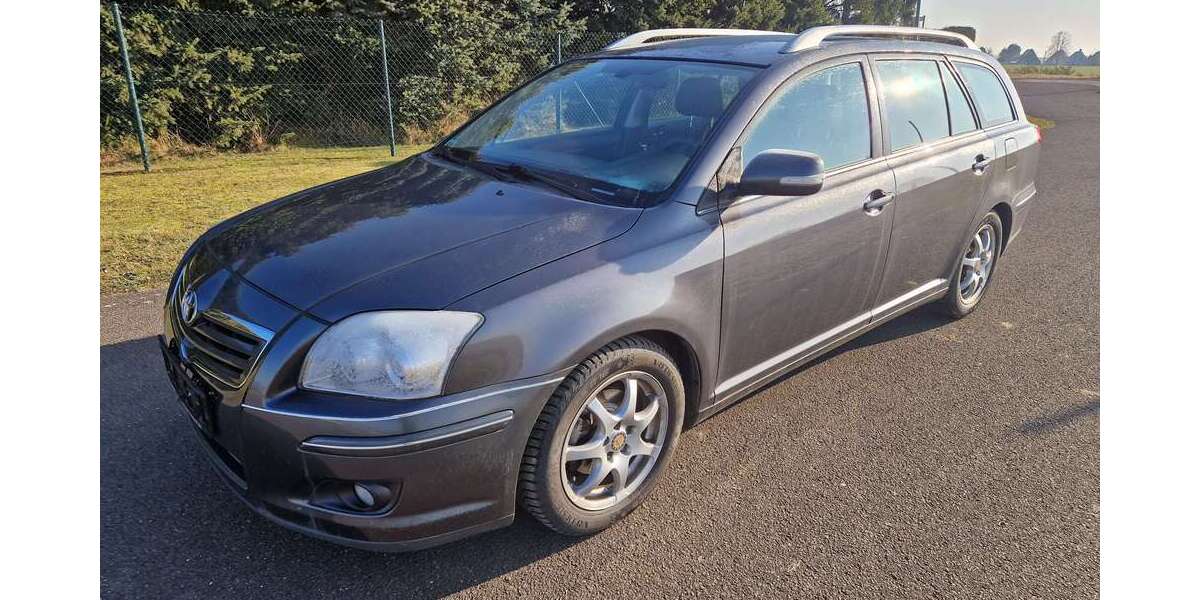 Toyota Avensis 171.400 km 4.350 &euro; Nobitz - Niederleupten 04603
