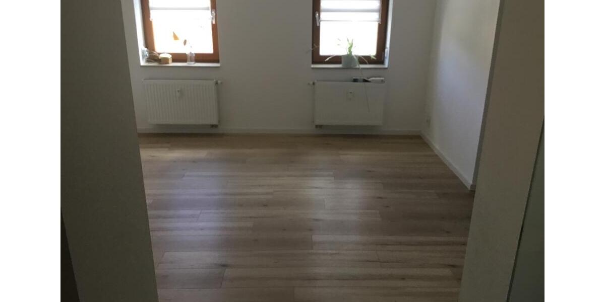 Dachgeschoßwohnung Zwickau Cainsdorf - 4 Zimmer, 53 m&sup2;, 510&euro; | Angebot:26629615