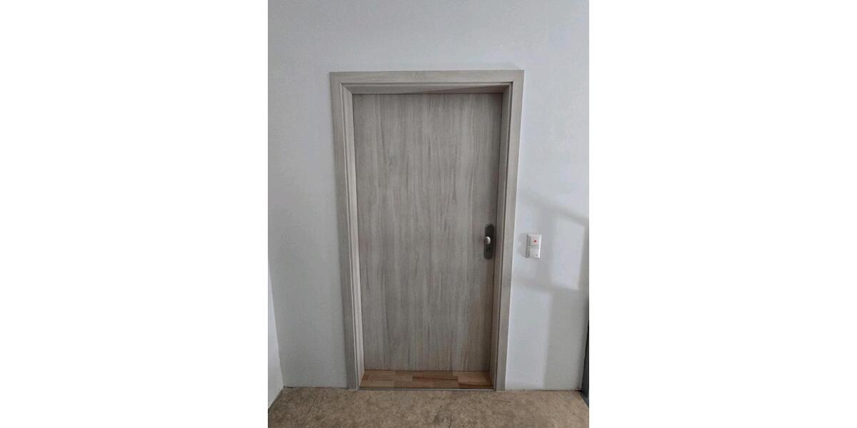 Dachgeschoßwohnung Zwickau Neuplanitz - 4 Zimmer, 70 m&sup2;, 700&euro; | Angebot:23910858