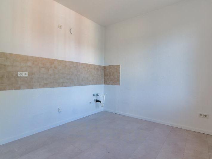 Etagenwohnung Hohenstein-Ernstthal Ernstthal - 3 Zimmer, 69 m&sup2;, 378&euro; | Angebot:23115356