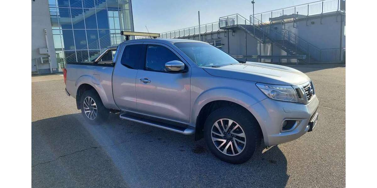 Nissan Navara 24.160 km 20.950 &euro; Gersdorf 09355
