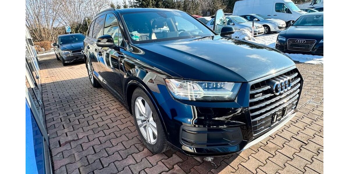 Audi Q7 131.221 km 38.000 &euro; Zwickau 08056