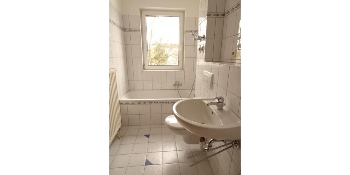 Erdgeschoßwohnung Zwickau Zwickau-Nord - 3 Zimmer, 65 m&sup2;, 58.500&euro; | Angebot:25311338