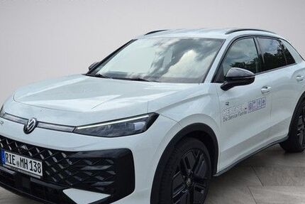 VW T-Roc 2.279 km 37.850 &euro; Zwickau 08056