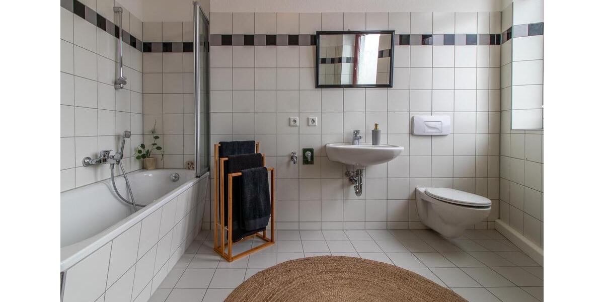 Etagenwohnung Zwickau - 4 Zimmer, 1.588&euro; | Angebot:22444432