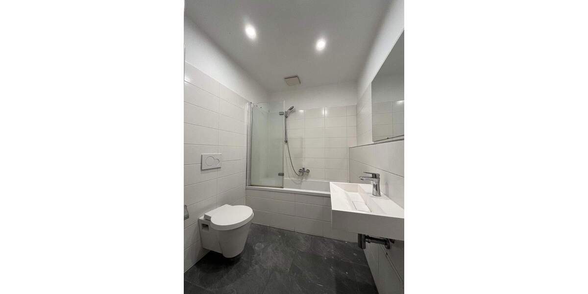 Etagenwohnung Zwickau Pölbitz - 3 Zimmer, 78 m&sup2;, 500&euro; | Angebot:25659184