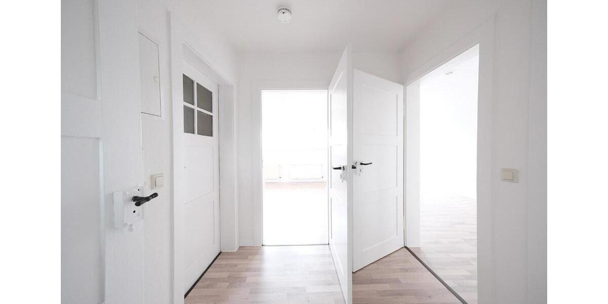 Dachgeschoßwohnung Zwickau Zwickau-Nord - 2 Zimmer, 52 m&sup2;, 285&euro; | Angebot:25790181