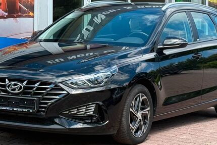 Hyundai i30 89.246 km 15.600 &euro; Zwickau 08056