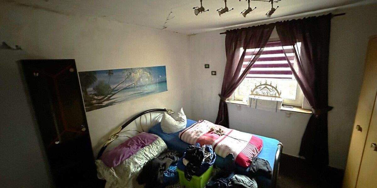 Einfamilienhaus Wildenfels - 8 Zimmer, 100 m&sup2;, 39.000&euro; | Angebot:25744595