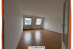 Dachgeschoßwohnung Zwickau - 3 Zimmer, 80 m&sup2;, 440&euro; | Angebot:25254999