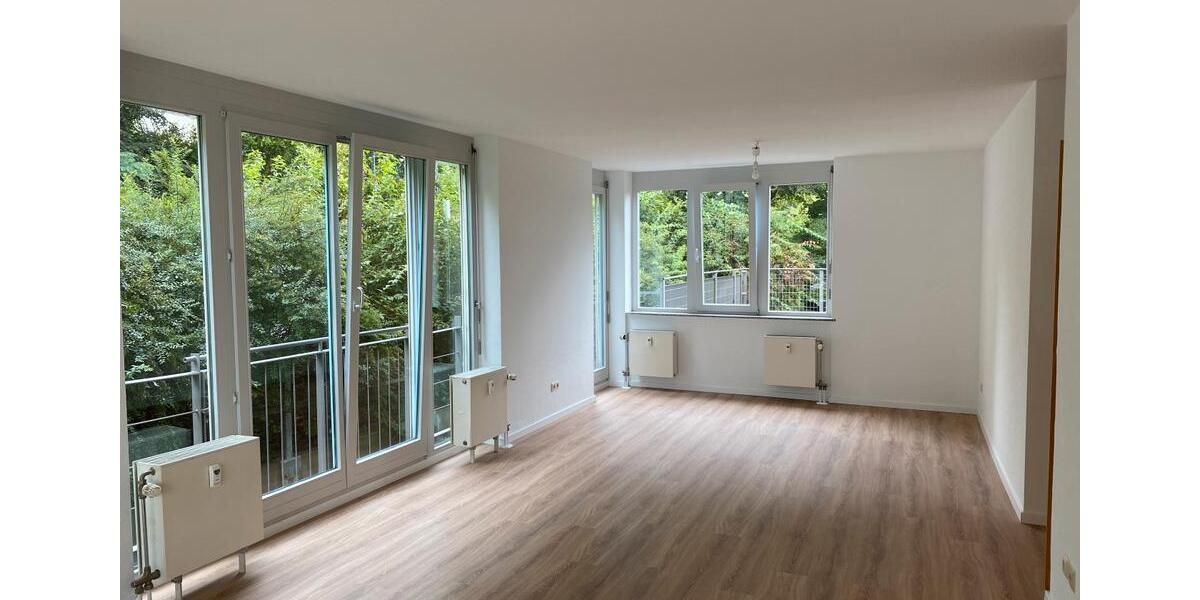 Etagenwohnung Hohenstein-Ernstthal Ernstthal - 3 Zimmer, 79 m&sup2;, 490&euro; | Angebot:25393994