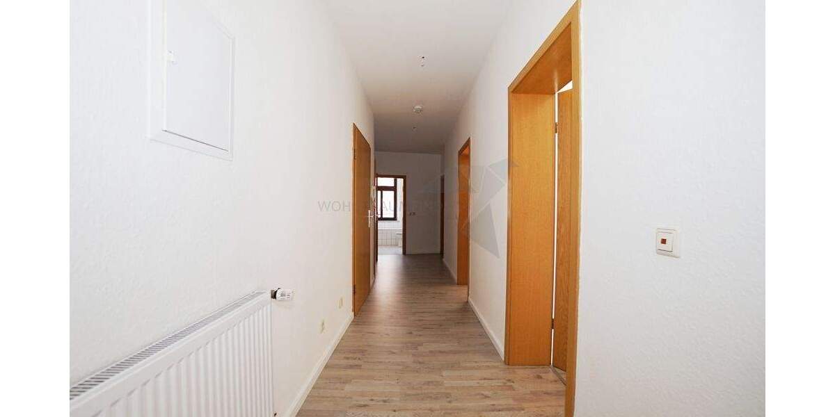 Etagenwohnung Zwickau Innenstadt - 3 Zimmer, 82 m&sup2;, 499&euro; | Angebot:25836170