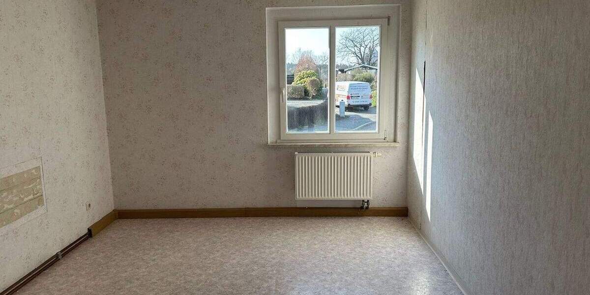 Etagenwohnung Netzschkau - 2 Zimmer, 61 m&sup2;, 310&euro; | Angebot:25864440