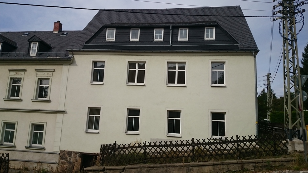 Ein-Zimmer-BüroPraxis in ruhiger und zentraler Lage - Gewerbeobjekt Lauter-Bernsbach Bernsbach | Angebot:14517899