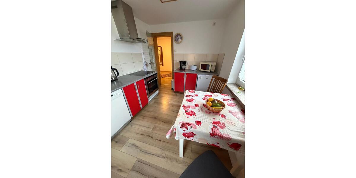 Etagenwohnung Limbach-Oberfrohna Oberfrohna - 3 Zimmer, 71 m&sup2;, 350&euro; | Angebot:25811719
