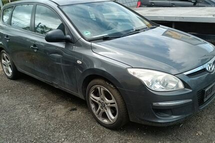 Hyundai i30 230.000 km 900 &euro; Reichenbach im Vogtland 08468