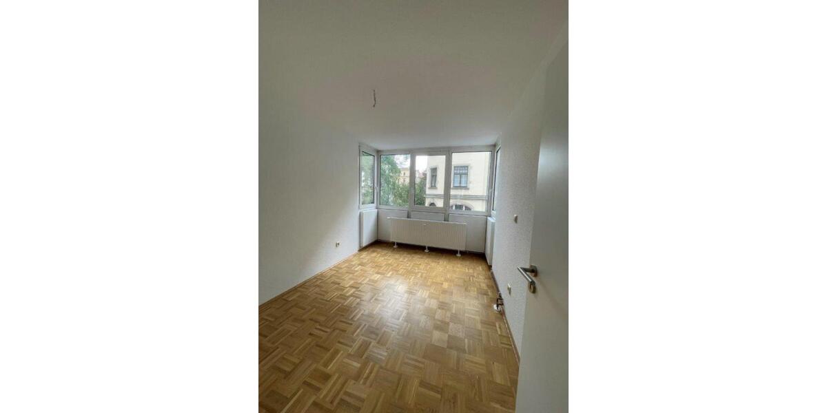 Etagenwohnung Zwickau - 3 Zimmer, 63 m&sup2;, 420&euro; | Angebot:21576665