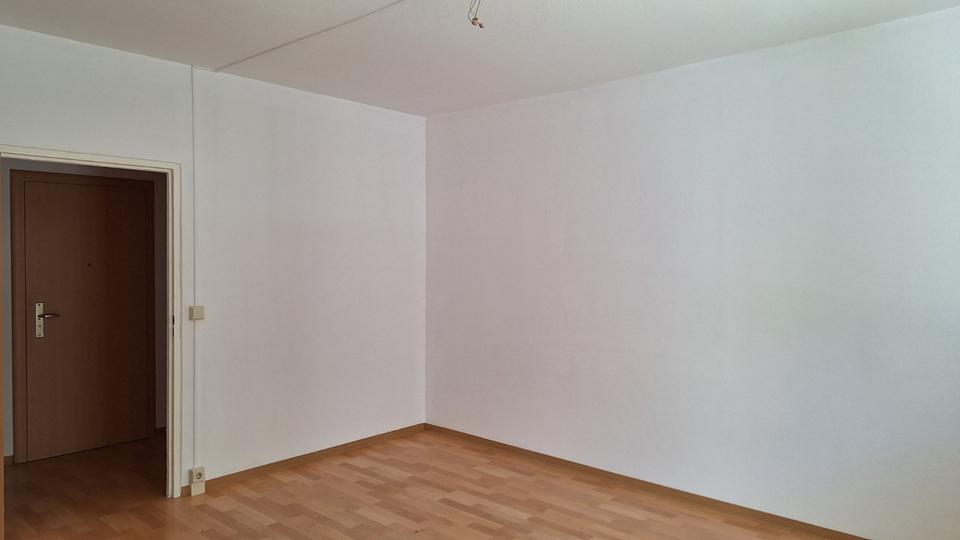 Etagenwohnung Limbach-Oberfrohna Oberfrohna - 1 Zimmer, 34 m&sup2;, 220&euro; | Angebot:21342989