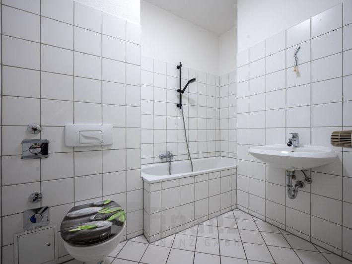 Etagenwohnung Zwickau - 3 Zimmer, 71 m&sup2;, 427&euro; | Angebot:23466765