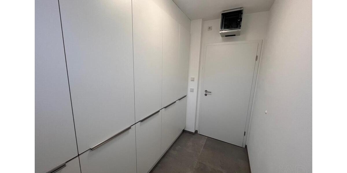 Doppelhaushälfte Zwickau - 3 Zimmer, 95 m&sup2;, 1.450&euro; | Angebot:25395037