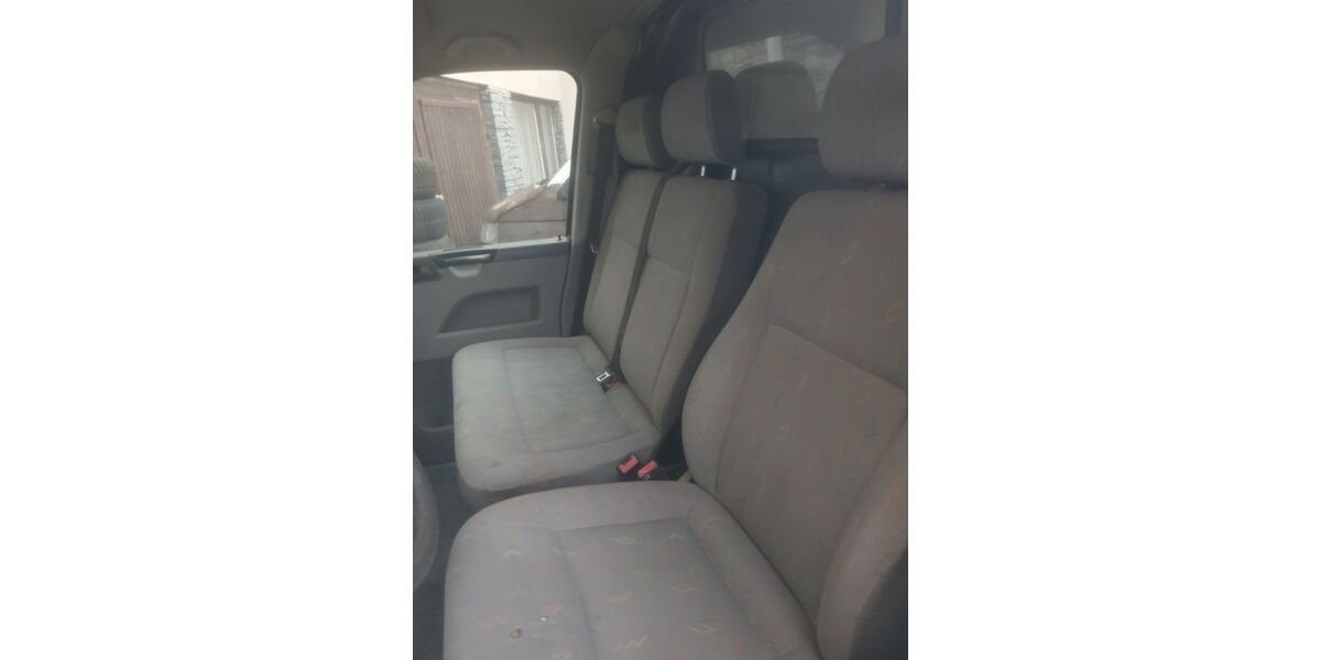 VW T5 Transporter 195.000 km 6.000 &euro; Schmölln 04626