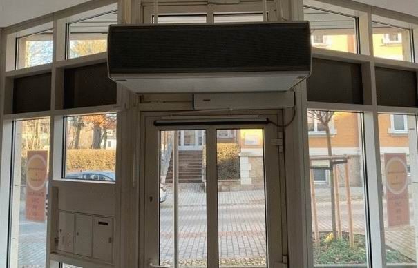 Barrierefreie Praxis Ladenfläche im Erdgeschoss zu verkaufen - Gewerbeobjekt Wilkau-Haßlau | Angebot:25874273