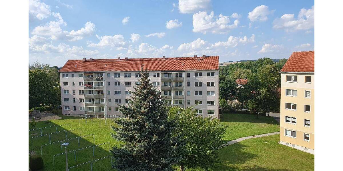 Etagenwohnung Lichtentanne - 2 Zimmer, 46 m&sup2;, 255&euro; | Angebot:26863600