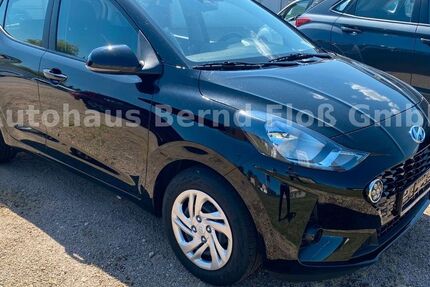 Hyundai i10 14.000 km 12.990 &euro; Zwickau 08064