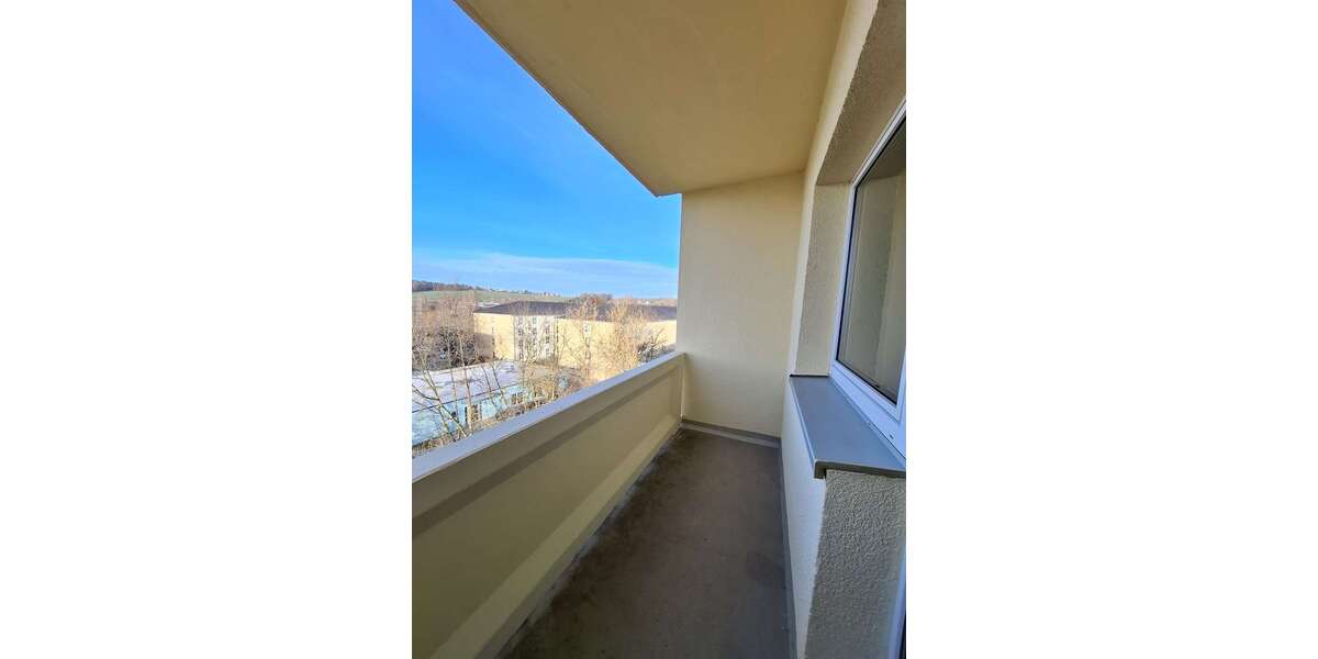 Etagenwohnung Glauchau - 3 Zimmer, 55 m&sup2;, 350&euro; | Angebot:25230522