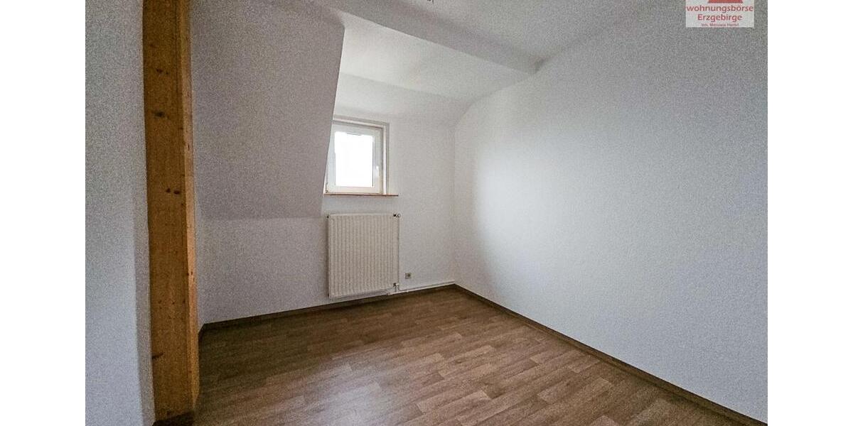 Dachgeschoßwohnung Lößnitz - 3 Zimmer, 63 m&sup2;, 375&euro; | Angebot:20525183