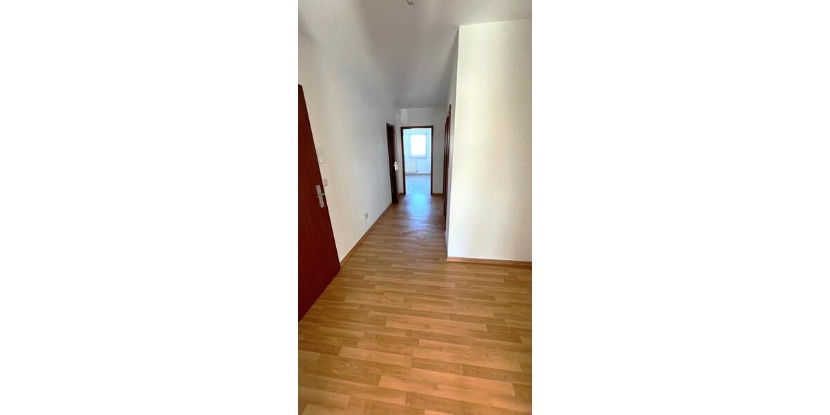 Dachgeschoßwohnung Zwickau Zwickau-Nord - 2 Zimmer, 66 m&sup2;, 390&euro; | Angebot:23807516