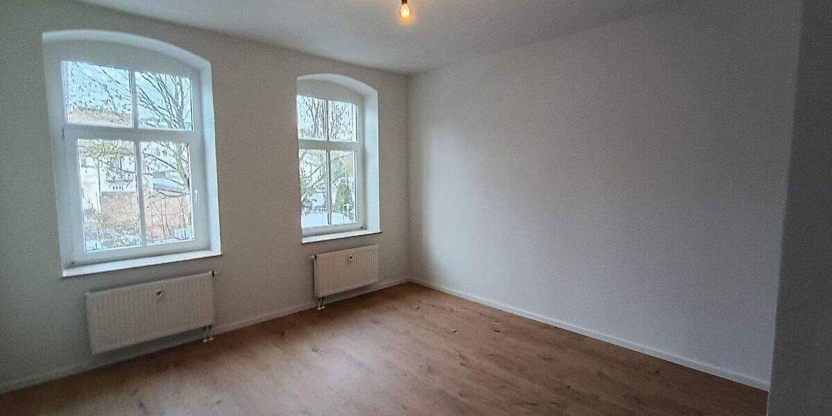 Etagenwohnung Reichenbach im Vogtland Reichenbach - 3 Zimmer, 66 m&sup2;, 400&euro; | Angebot:25769865