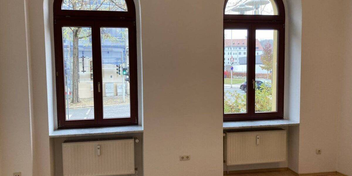 Gewerbeobjekt Zwickau Innenstadt - 4 Zimmer, 125 m&sup2;, 900&euro; | Angebot:26799252
