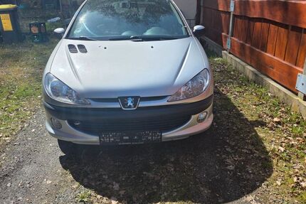 Peugeot 206 150.431 km 999 &euro; Zwickau 08064