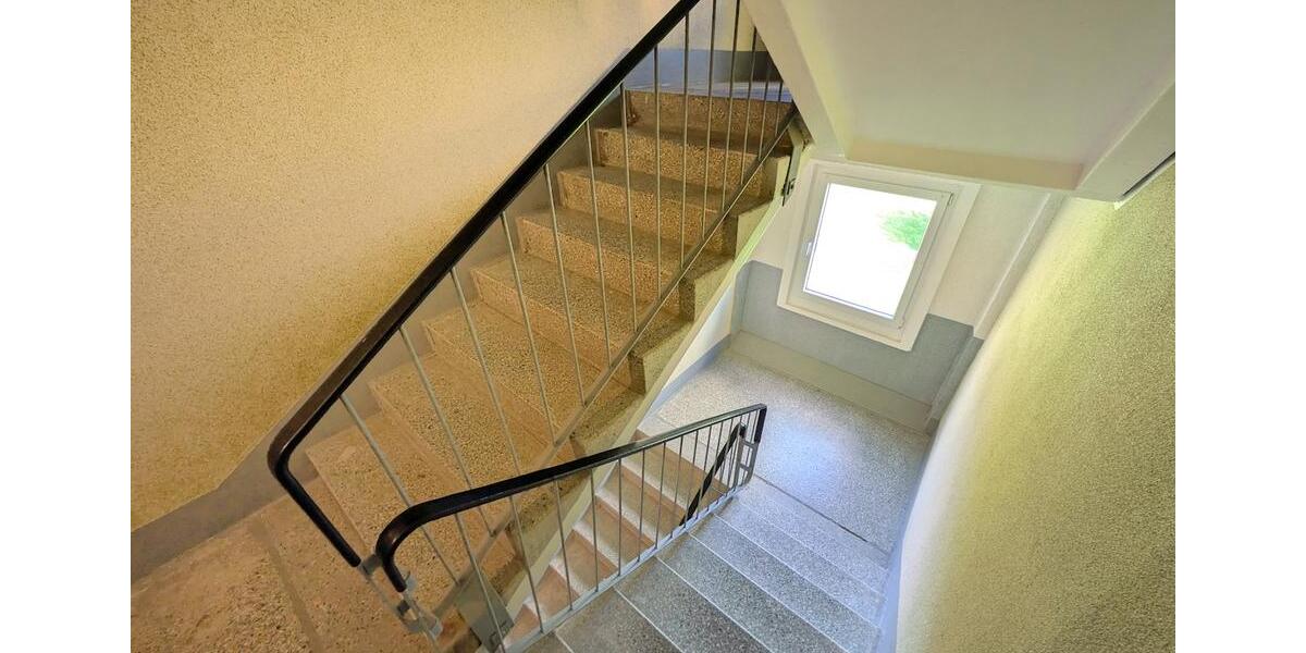 Etagenwohnung Limbach-Oberfrohna Oberfrohna - 2 Zimmer, 44 m&sup2;, 284&euro; | Angebot:25945685