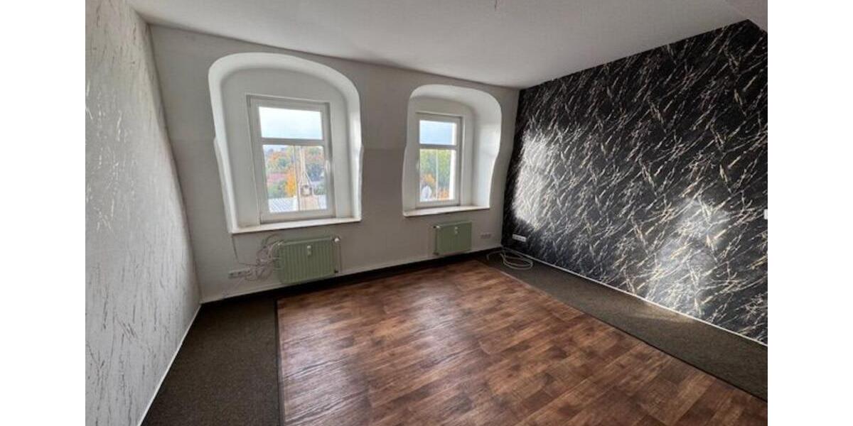 Etagenwohnung Ronneburg - 4 Zimmer, 105 m&sup2;, 545&euro; | Angebot:25509041