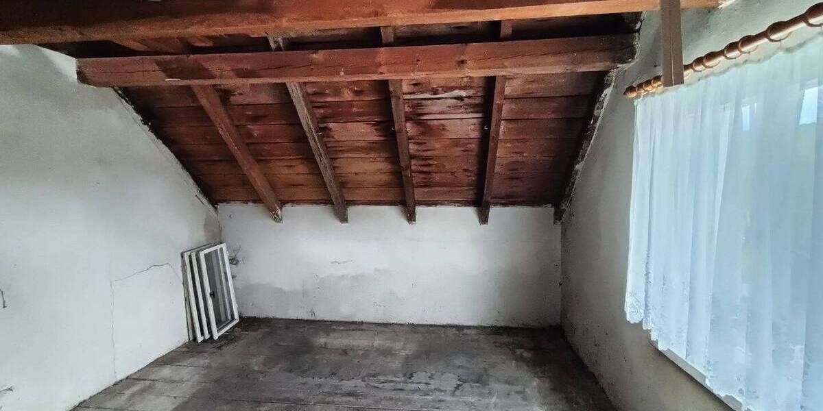 Einfamilienhaus Langenbernsdorf - 1 Zimmer, 180 m&sup2;, 173.000&euro; | Angebot:25770235