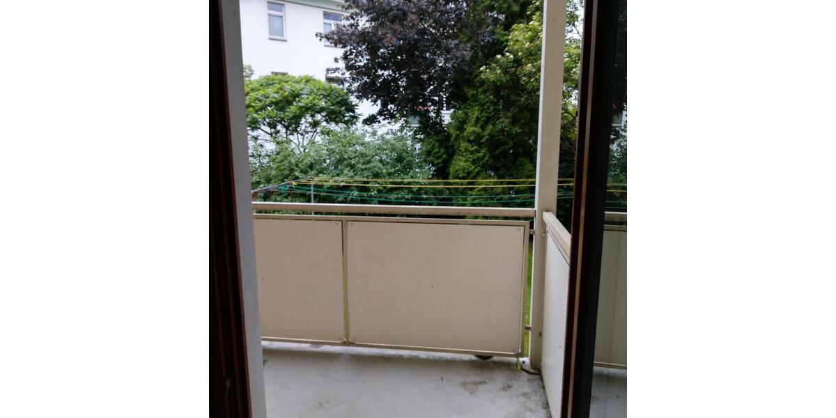 Hochparterre Reichenbach im Vogtland - 3 Zimmer, 62 m&sup2;, 340&euro; | Angebot:24700872