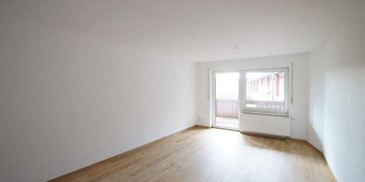 Etagenwohnung Zwönitz - 2 Zimmer, 47 m&sup2;, 354&euro; | Angebot:25676725