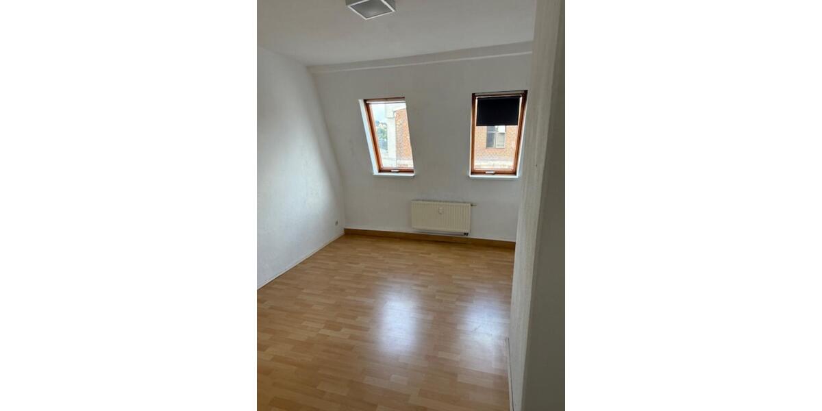 Dachgeschoßwohnung Wilkau-Haßlau Haßlau - 2 Zimmer, 57 m&sup2;, 400&euro; | Angebot:25267390