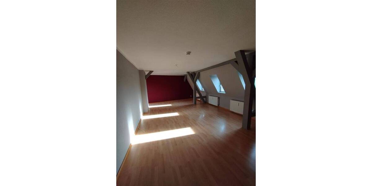 Etagenwohnung Reichenbach Reichenbach - 3 Zimmer, 103 m&sup2;, 399&euro; | Angebot:26789810