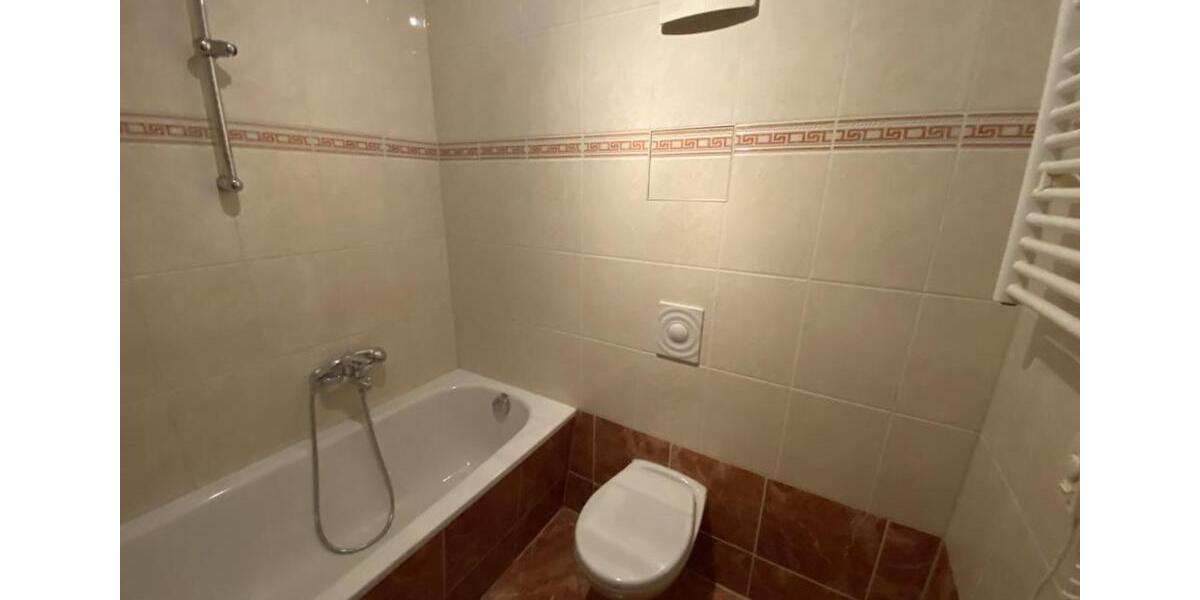 Etagenwohnung Limbach-Oberfrohna Oberfrohna - 1 Zimmer, 33 m&sup2;, 280&euro; | Angebot:23812510