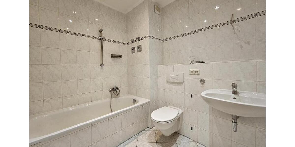 Etagenwohnung Zwickau Zwickau-Nord - 3 Zimmer, 69 m&sup2;, 448&euro; | Angebot:25962398