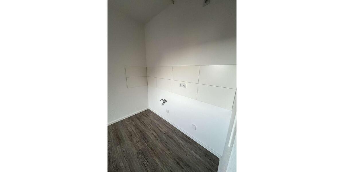 Etagenwohnung Zwickau - 3 Zimmer, 70 m&sup2;, 422&euro; | Angebot:24614164