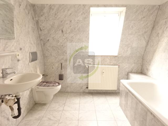 Etagenwohnung Zwickau Zwickau-Nord - 2 Zimmer, 70 m&sup2;, 399&euro; | Angebot:26479866