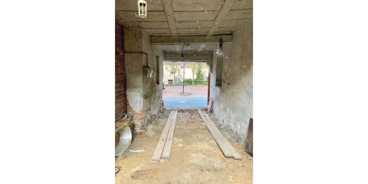 Einfamilienhaus Reichenbach - 5 Zimmer, 95 m&sup2;, 35.000&euro; | Angebot:25662060