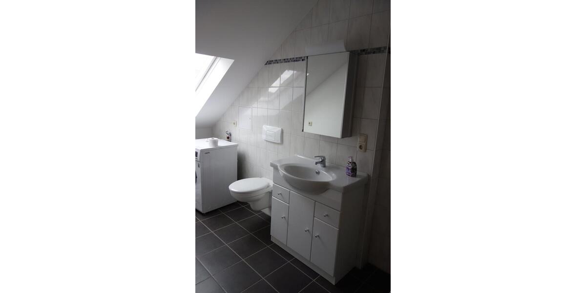 Einfamilienhaus Aue-Bad Schlema Bad Schlema - 2 Zimmer, 87 m&sup2;, 435&euro; | Angebot:24362419