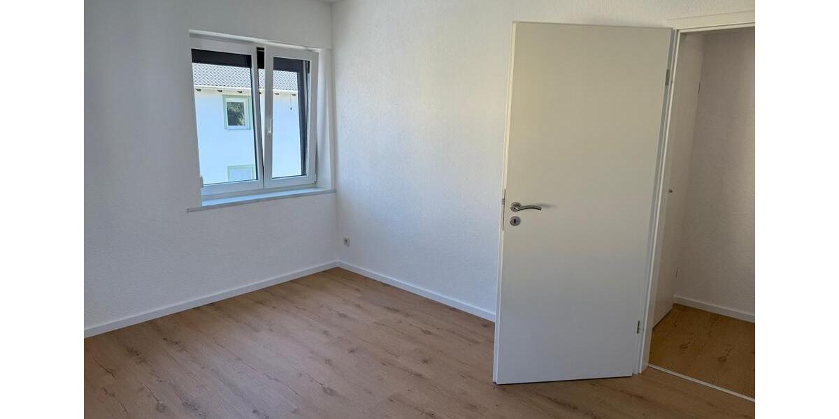 Etagenwohnung Schneeberg - 3 Zimmer, 88 m&sup2;, 830&euro; | Angebot:25782333