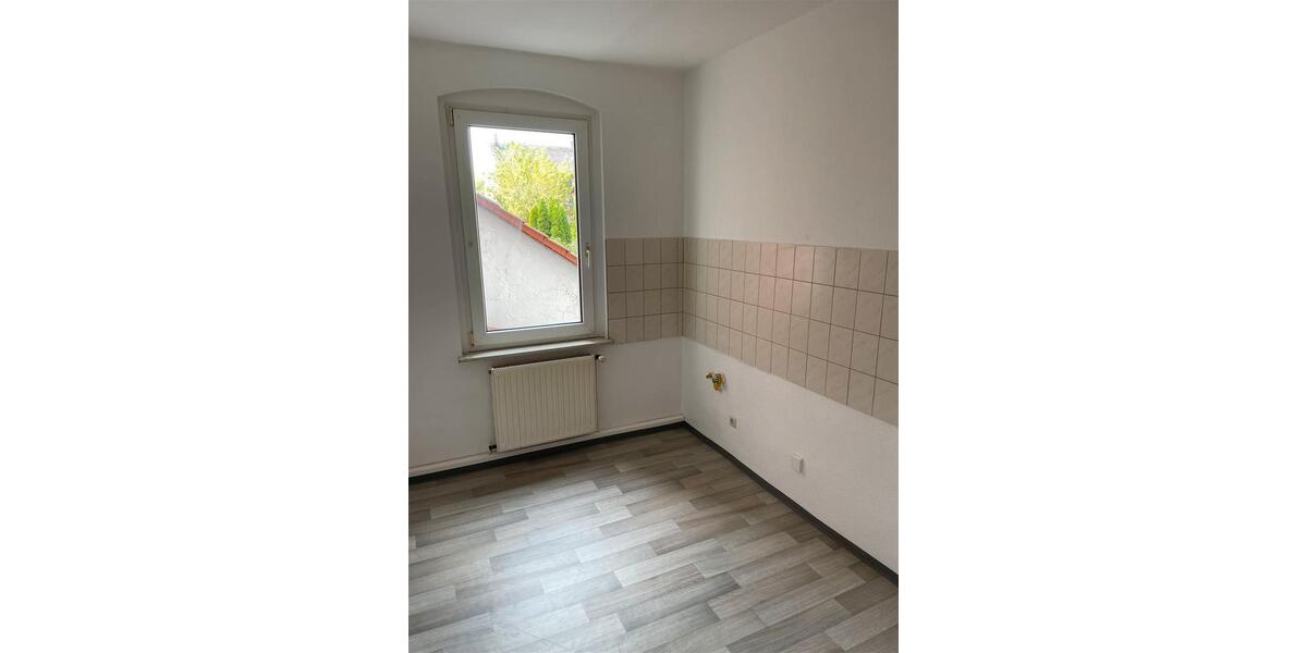 Etagenwohnung Schmölln - 3 Zimmer, 69 m&sup2;, 349&euro; | Angebot:25920411
