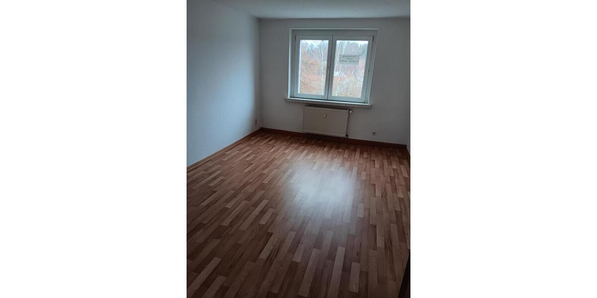 Etagenwohnung Neukirchen/Pleiße Pleiße - 3 Zimmer, 58 m&sup2;, 319&euro; | Angebot:25219053